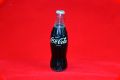 Radio Fifties Kleine transistor radio in de vorm van een Coca Cola fles